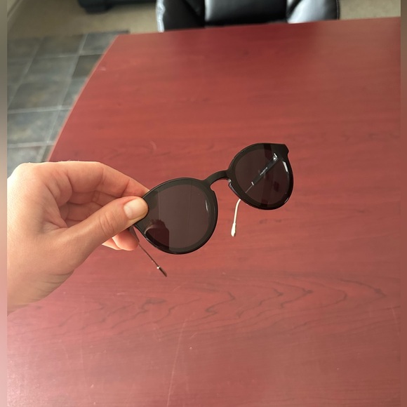 Sunglasses - Three Pairs - Picture 6 of 12